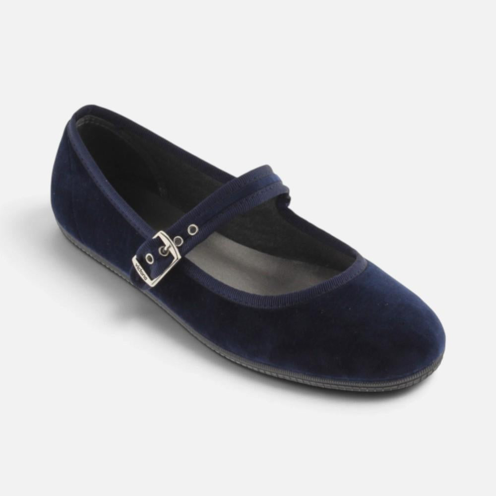 Victoria 104913