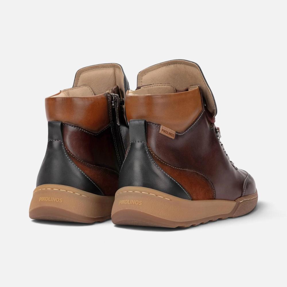 Pikolinos W7C-8582C1