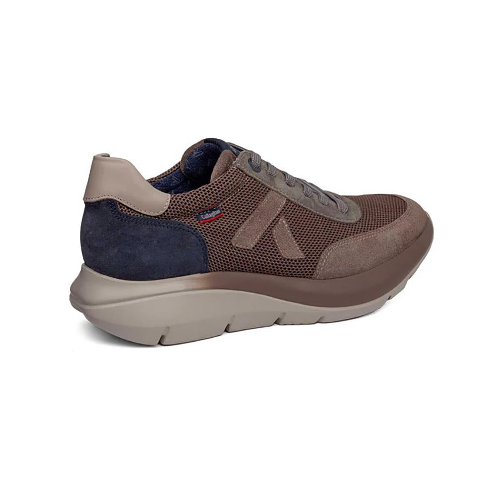 Callaghan-61203