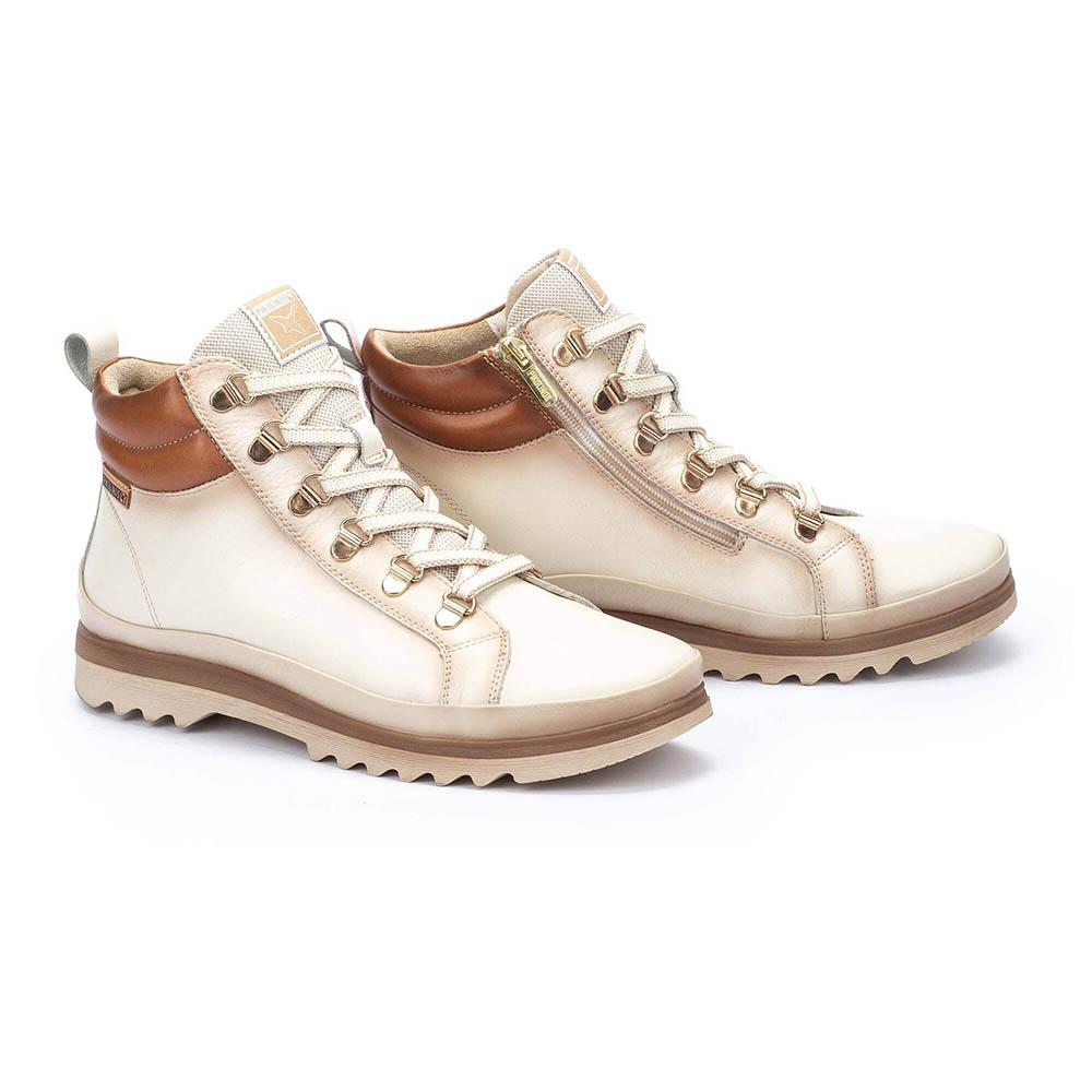 Pikolinos-W3W-8564C1